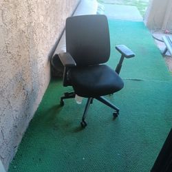 Hayworth Office Chairs 