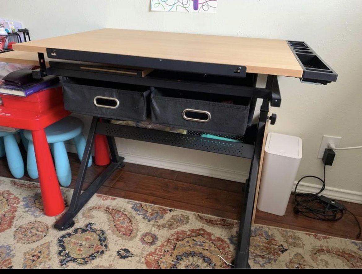 Arts & Crafts Creative Center by Artist's Loft.