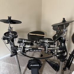 Alesis Electronic Drums Plus Extras
