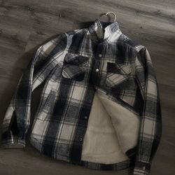 Men’s small flannel