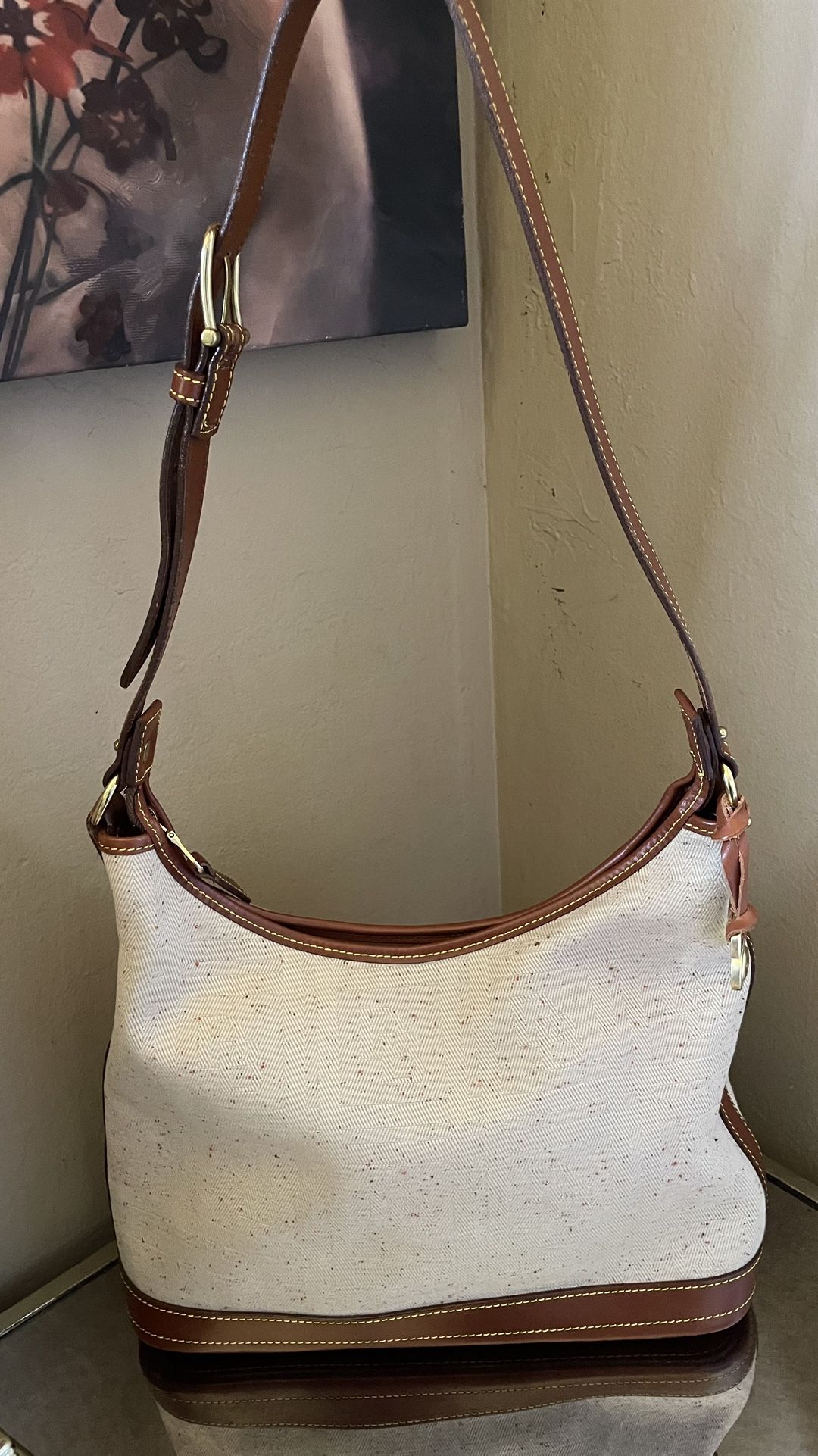 Dooney & Bourke Womens Shoulder Bag