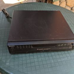 CD Changer for 5 CD's