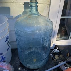 glass water bottle