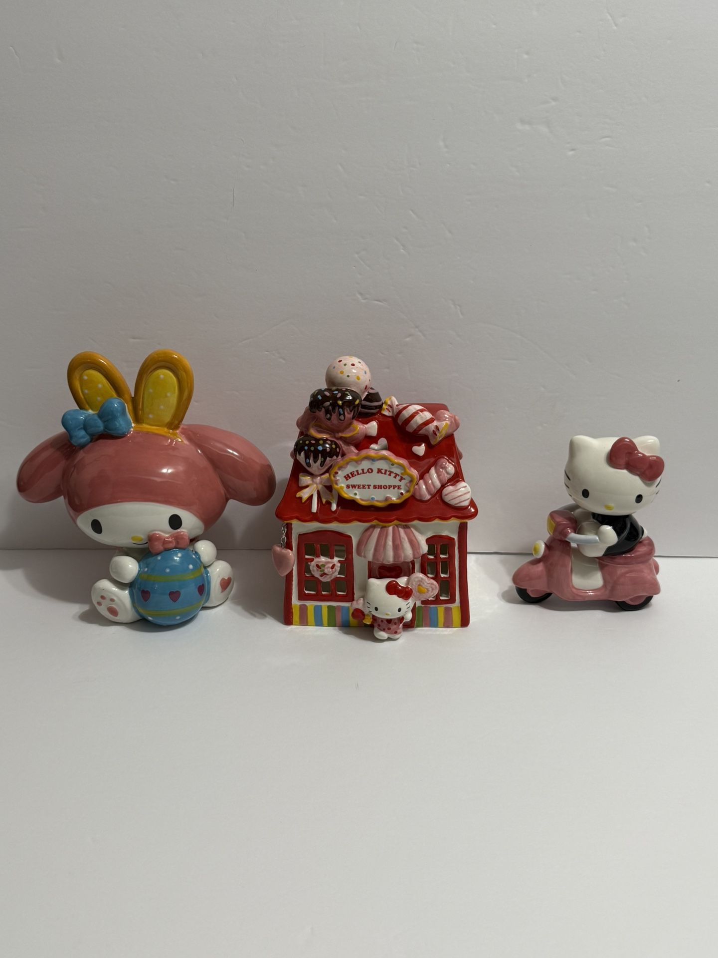 Hello Kitty Ceramic