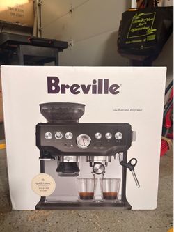 Breville Barista Express Espresso Machine