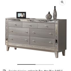 Classy Dresser And Nightstands 