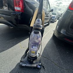 Eureka Endeavor NLS pet upright vacuum cleaner. 