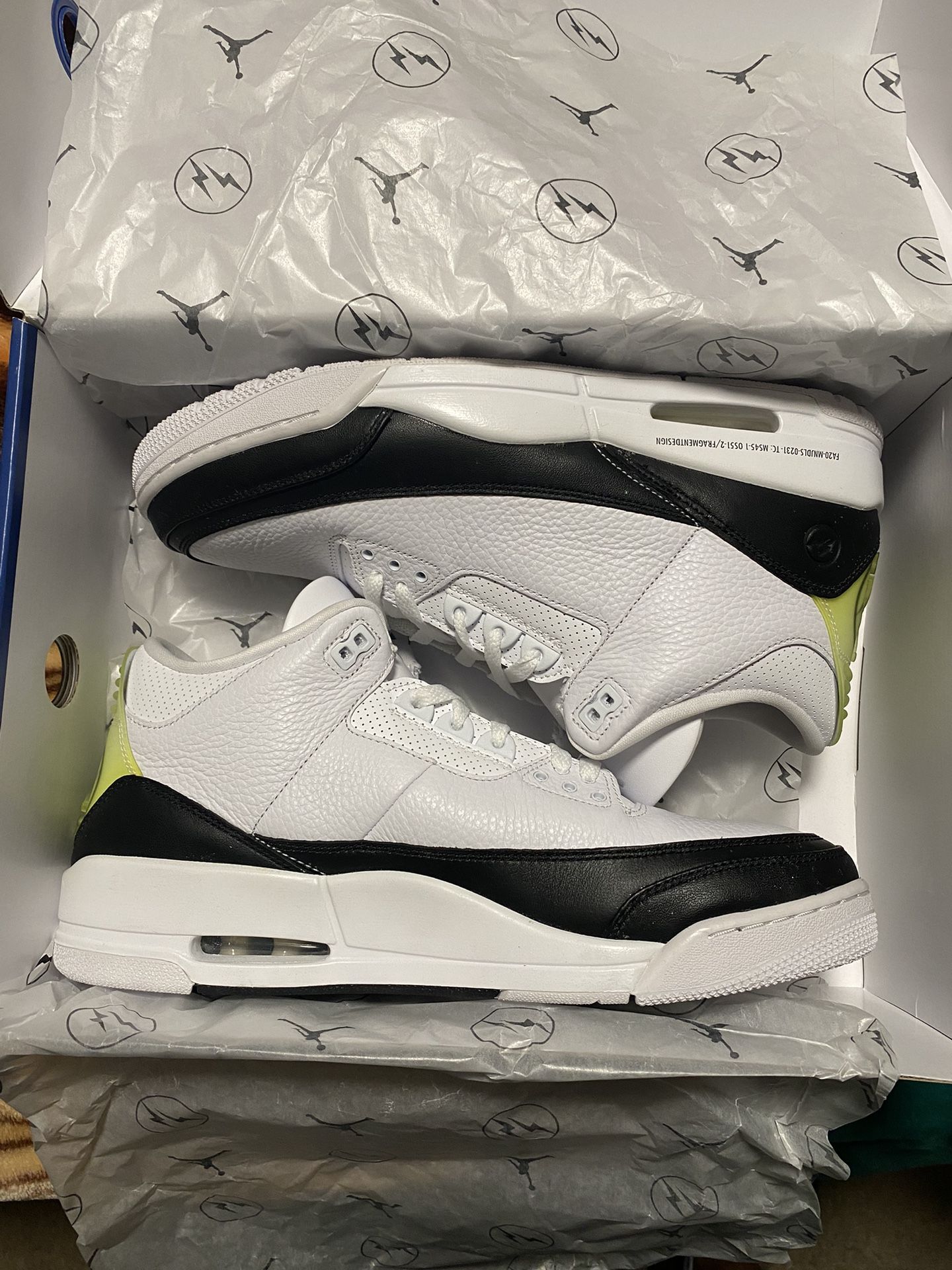 Jordan 3 Retro Fragment Size 12 - New