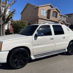 2002 Cadillac Escalade