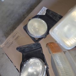 2004 gmc sierra headlights