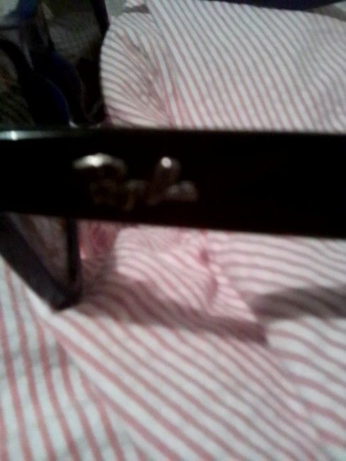 Black And Blue Ray Bands