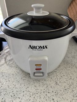 Rice cooker $15