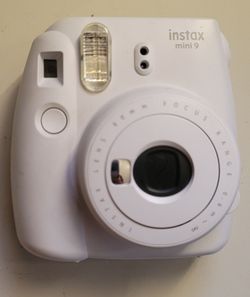 Fujifilm Instax Mini 9 White Camera Battery Tested Working