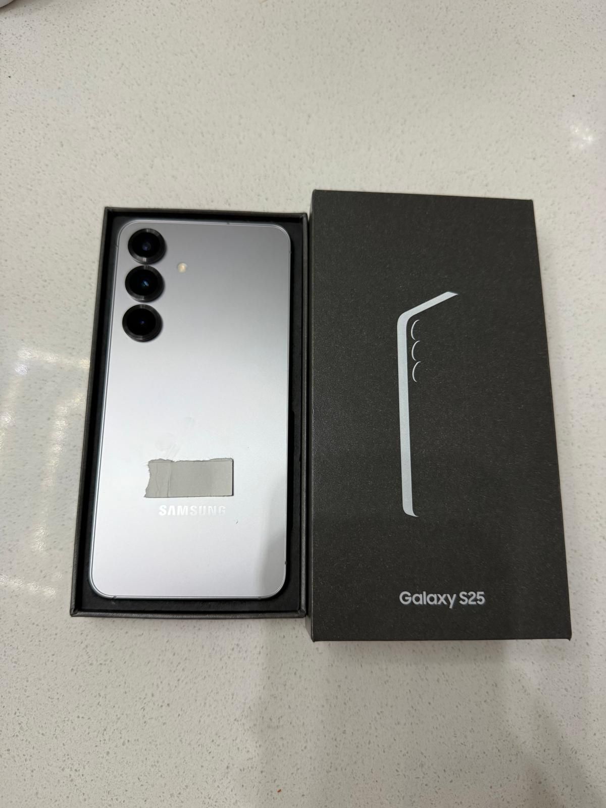 Samsung S25