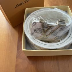 White Checkered LV Belt