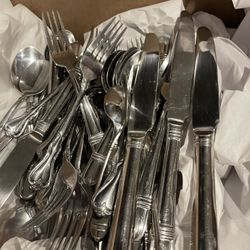 Free Cutlery Set – Forks, Spoons & Butter Knives (Great Condition)