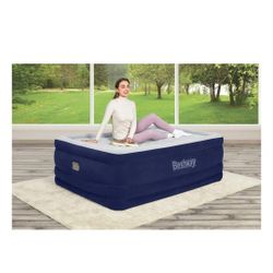 New In Box Easy Inflatable Bed