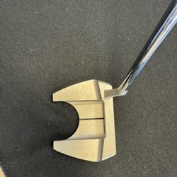 Enroll ER5v Mallet Putter