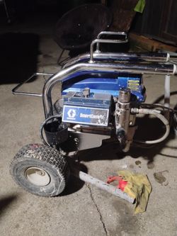 Commercial paint sprayer