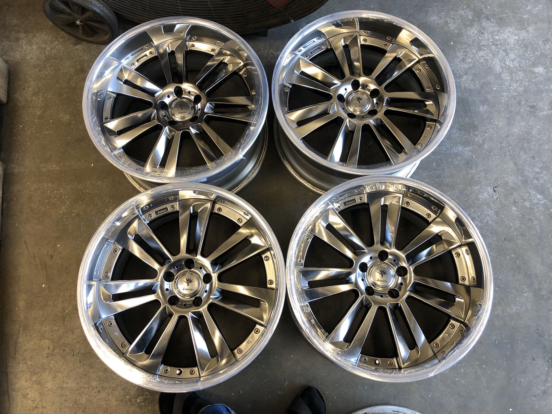 Weds Kranze Glossa 5x114.3 20x10+3