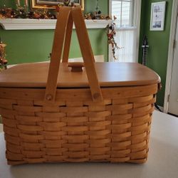 Longaberger 2001 Large Market Basket with Lid