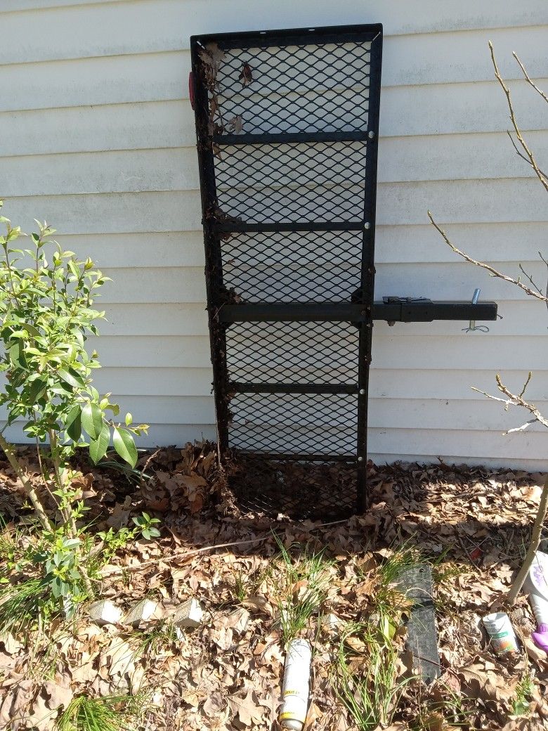 Luggage Carrier For Tow Hitch