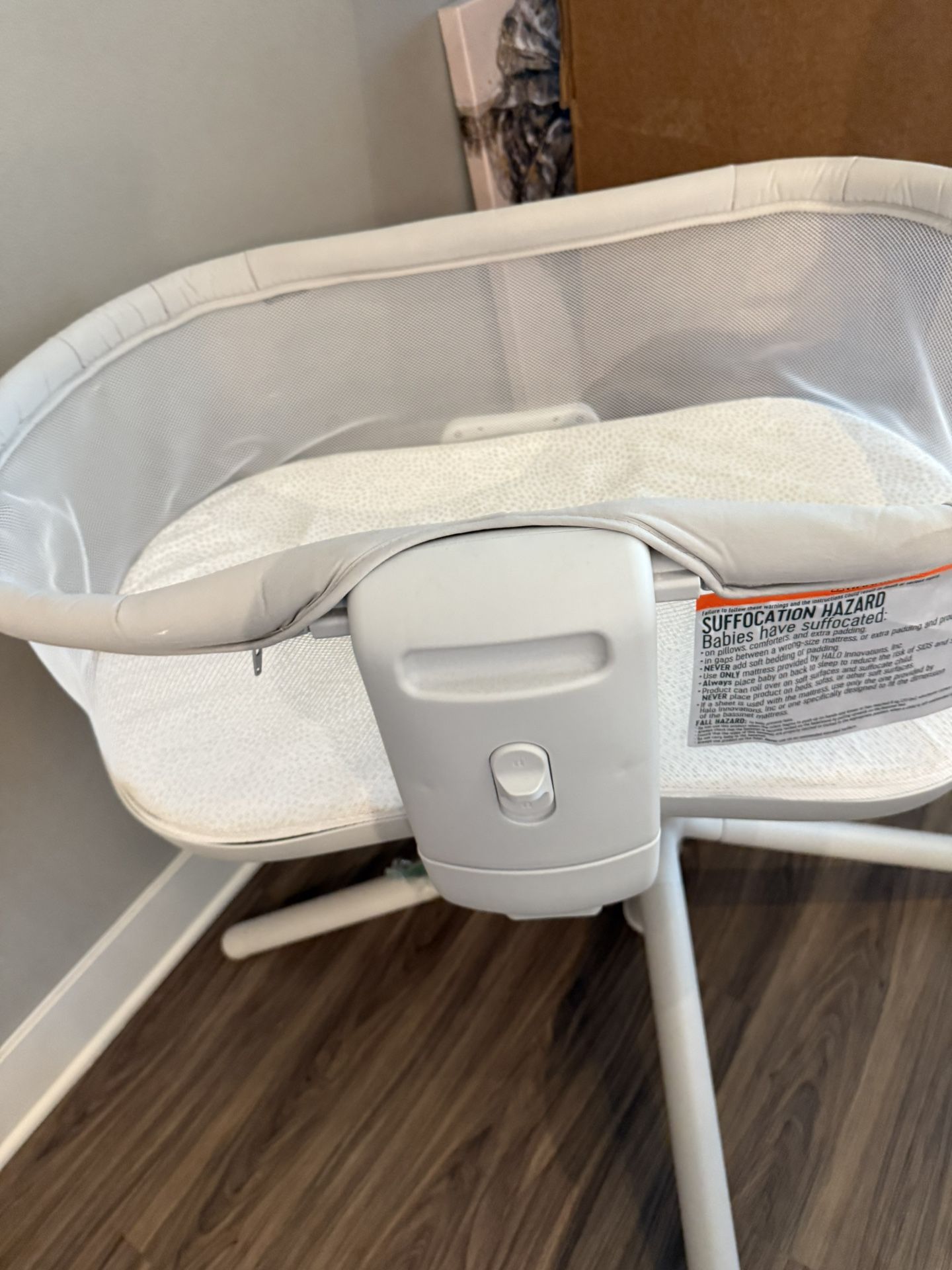 Baby Bassinet And Swing