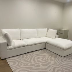 Brand New WHITE CLOUD SECTIONAL COUCH DUPE