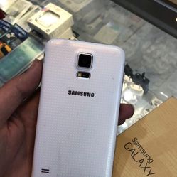 Samsung Galaxy S5 Unlocked With Warranty ☺️ 
