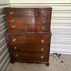 Thomasville Antique Dresser 