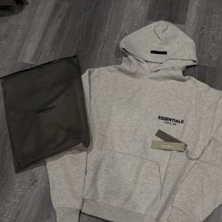 Essential Hoodie