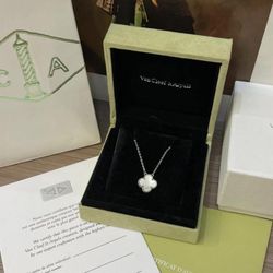 Van Clef Necklace 