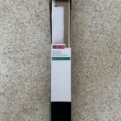 Delta Towel Bar 24in 