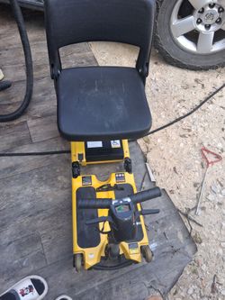Luggie foldable mobility scooter