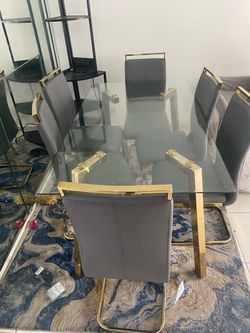 Glass Top Dining Table with 6 Chairs negotiable