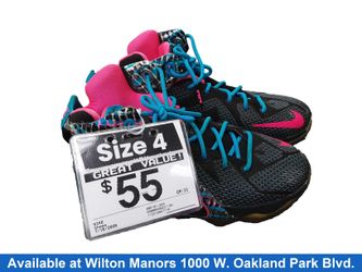 Nike 685181-004 Multi-color