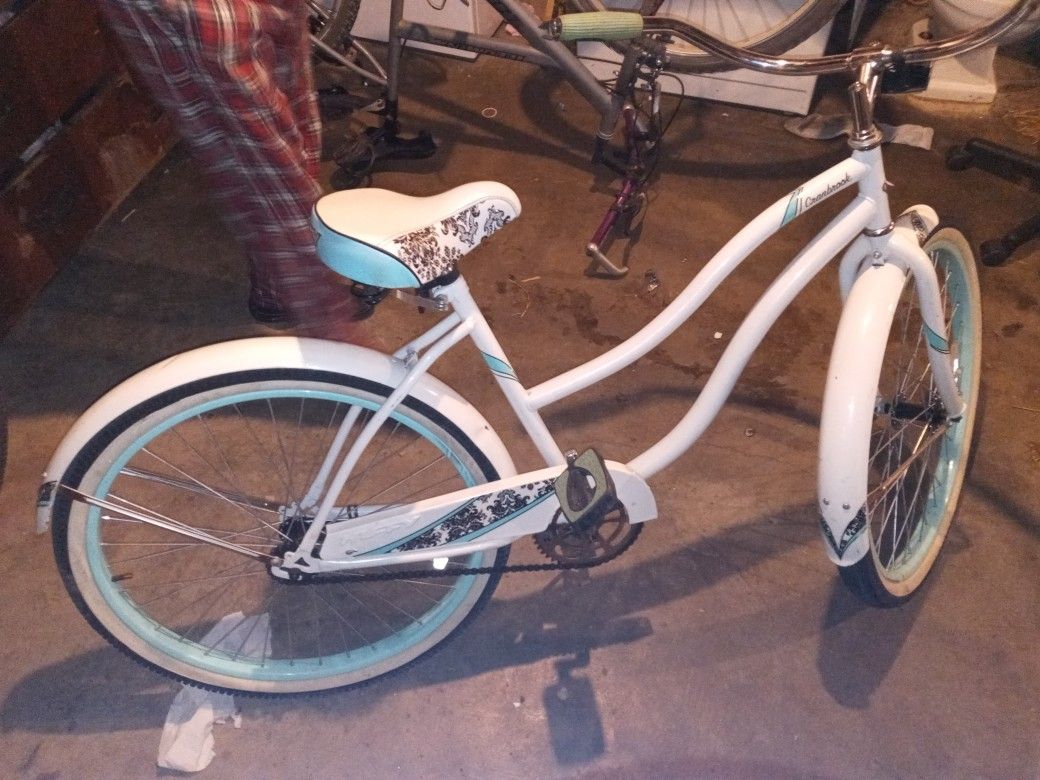 hwinn cruiser bike