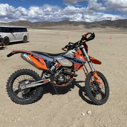 2015 KTM 350 EXC-F (5,800)