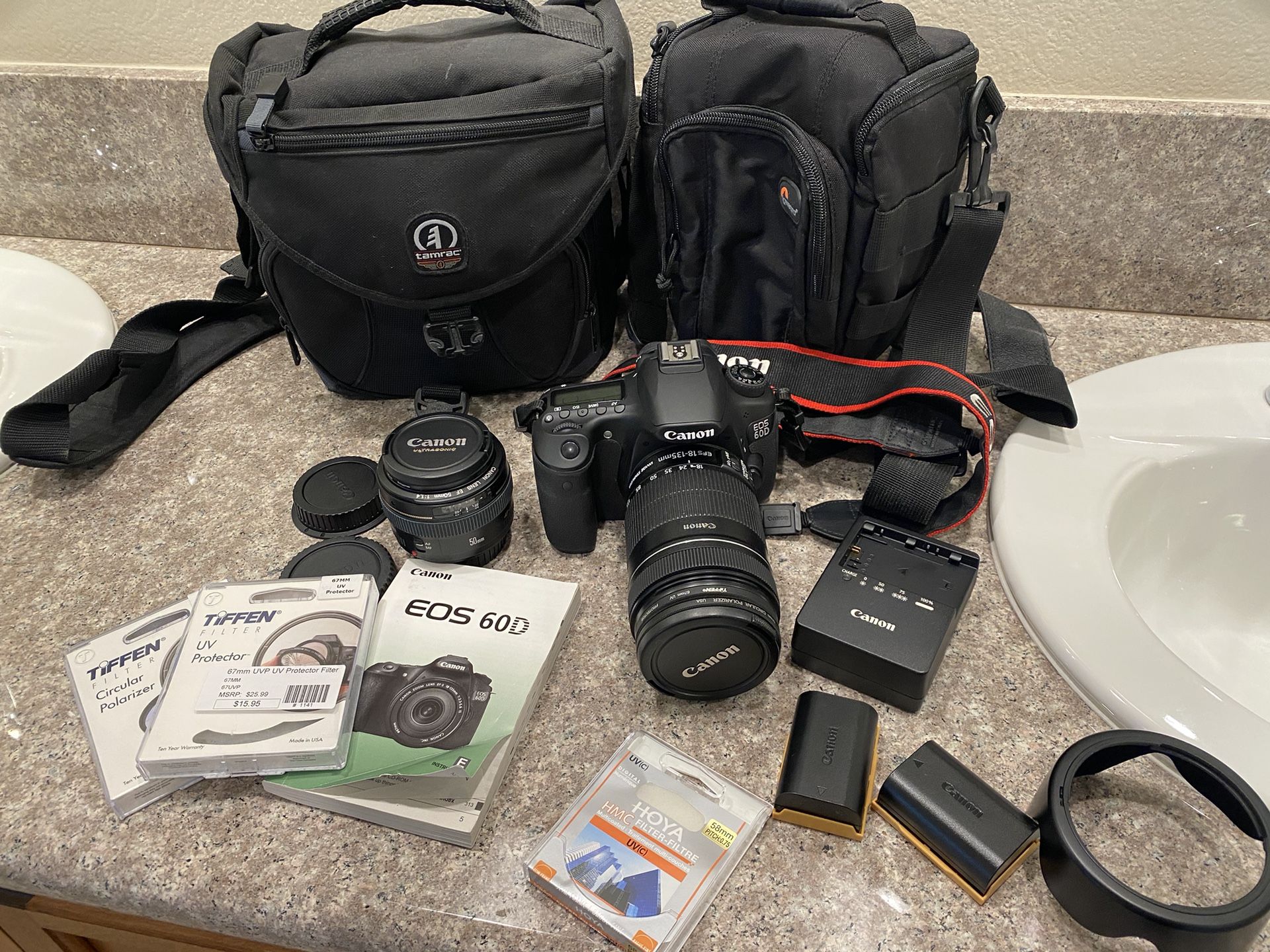 Canon EOS 60D DSLR Camera, Lens, Cases