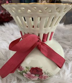 Formalities by Baum Bros Vase