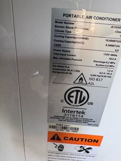 Great Aircondition 10000 btu portable with attachment