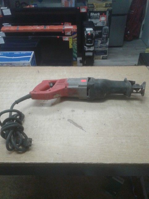 Milwaukee 6519-31 12 Amp Corded SAWZALL Reciprocating Saw