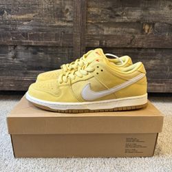 Nike SB Saturn Gold