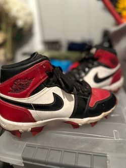 Baseball cleets