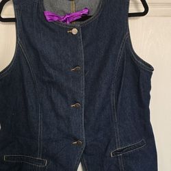 Denim Vest And Skirt Size Xl 16-18 