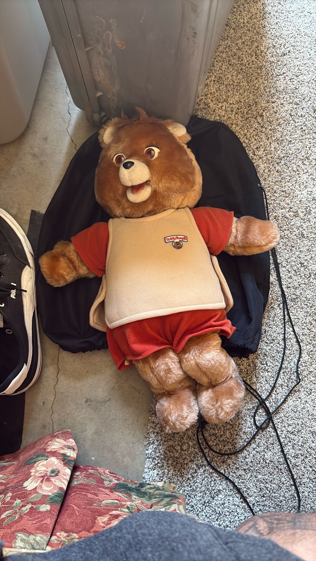 Teddy Tu pin