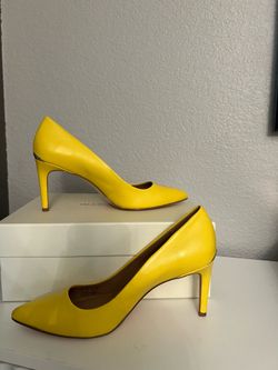 brand new calvin klein heels size 8