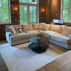 Room & Board Slim Round Coffee Table – Black