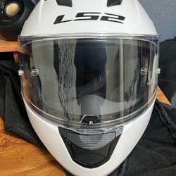 LS2 Stream Solid Full Face Motorcycle Helmet With Sunshield (Medium)