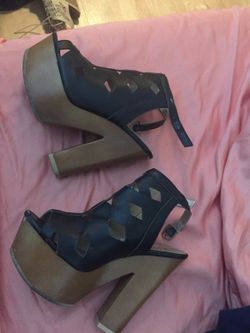 Size 6 chunky heel